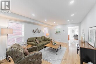 63 Feint Dr in Ajax, ON - Building Photo - Building Photo