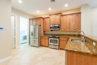 4803 Sawgrass Breeze Dr in Palm Beach Gardens, FL - Building Photo - Building Photo