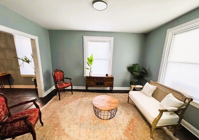 property at 1914 Fairview Ave