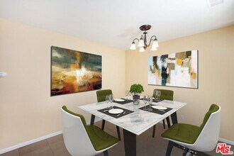 2340 Century Hill in Los Angeles, CA - Building Photo - Building Photo