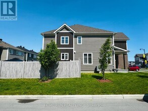 219 Meynell Rd in Ottawa, ON - Building Photo - Building Photo