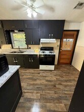 910 N 14th St in Perry, OK - Building Photo - Building Photo