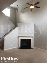 2501 Freemont St in Snellville, GA - Foto de edificio - Building Photo