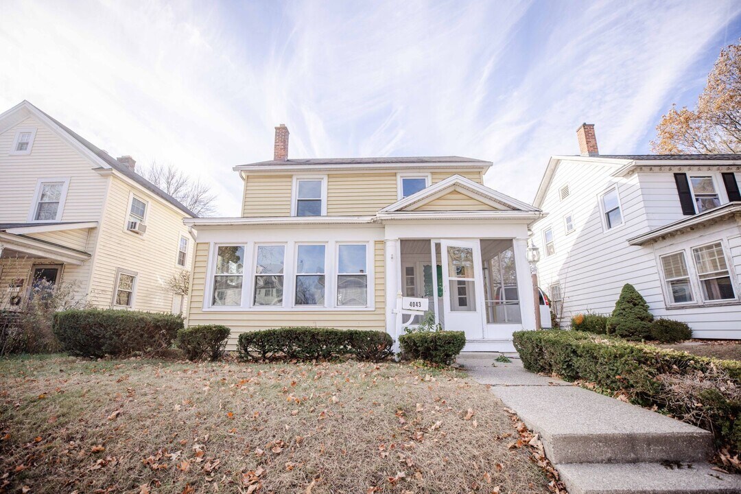 4043 Westway St in Toledo, OH - Building Photo