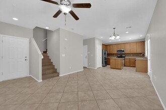 685 Calamus Palm Pl in Henderson, NV - Building Photo - Building Photo