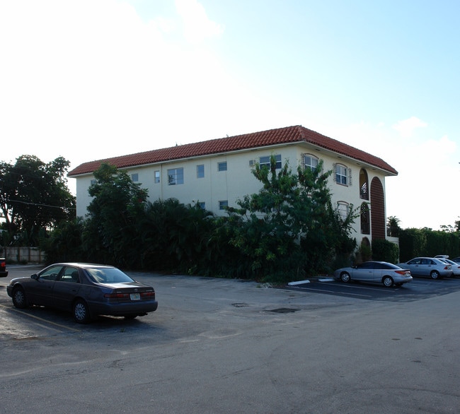 1100 NE 9th Ave in Fort Lauderdale, FL - Building Photo - Building Photo