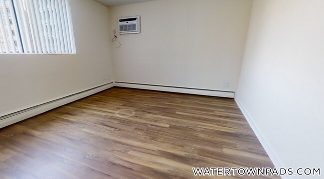 24 Whites Ave in Watertown, MA - Building Photo - Building Photo
