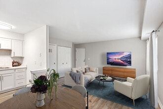 The Villages at Marley Station Apartments in Glen Burnie, MD - Foto de edificio - Building Photo