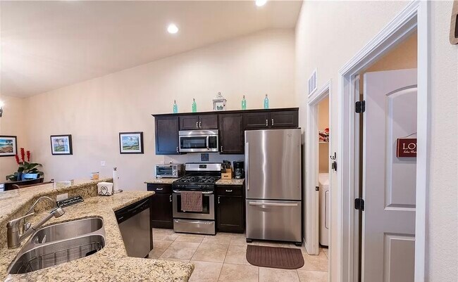 5708 Trevino Way in Fort Mohave, AZ - Building Photo - Building Photo