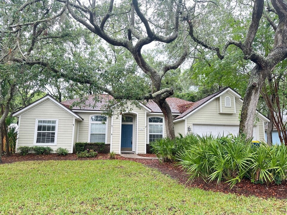1803 Canterbury Ln in Fernandina Beach, FL - Building Photo