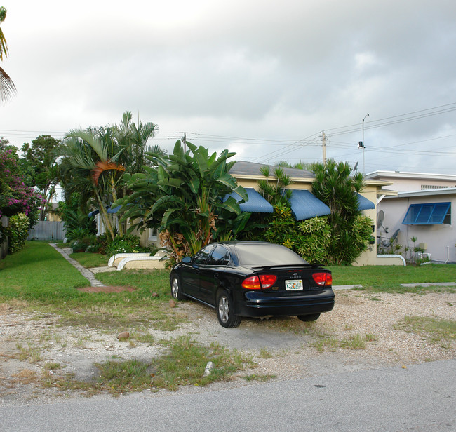 1141 NE 16th Ave in Fort Lauderdale, FL - Building Photo - Building Photo