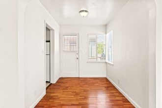2351 88th Ave in Oakland, CA - Building Photo - Building Photo