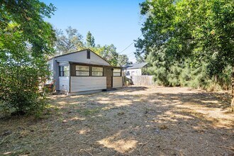 1500 15th St S in St. Petersburg, FL - Foto de edificio - Building Photo