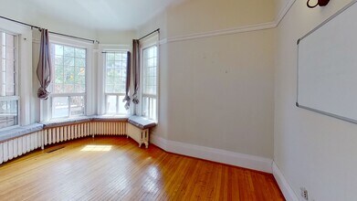 157 Spadina Rd in Toronto, ON - Building Photo - Building Photo