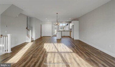 403 Estate Dr in Mechanicsburg, PA - Building Photo - Building Photo