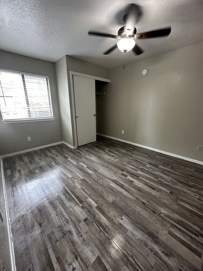 property at 1201 Park Vista Dr