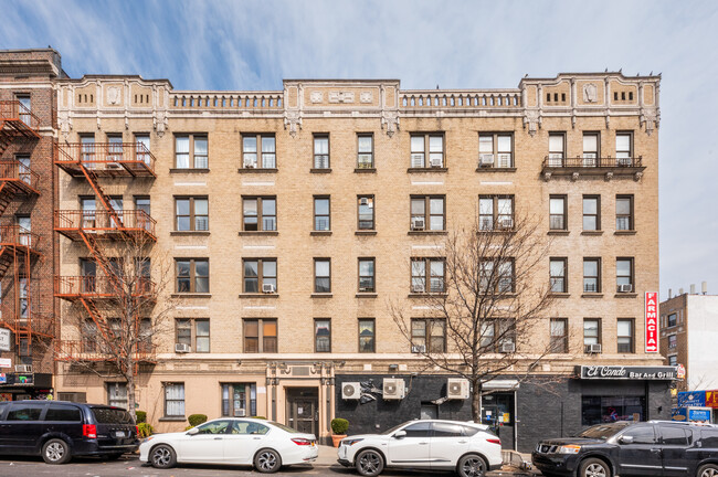 1261 St Nicholas Avenue in New York, NY - Building Photo - Building Photo