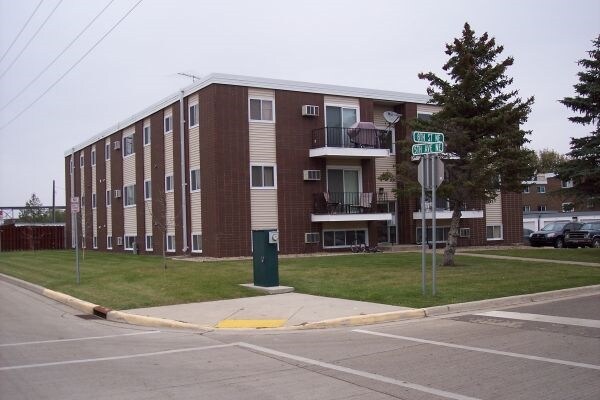 Victory Park in Valley City, ND - Building Photo - Building Photo