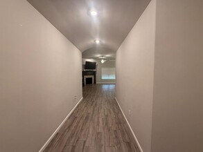 7712 Windstone Dr in Oklahoma City, OK - Foto de edificio - Building Photo