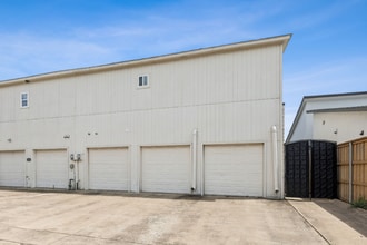 5801 Orchid Ln in Dallas, TX - Building Photo - Building Photo