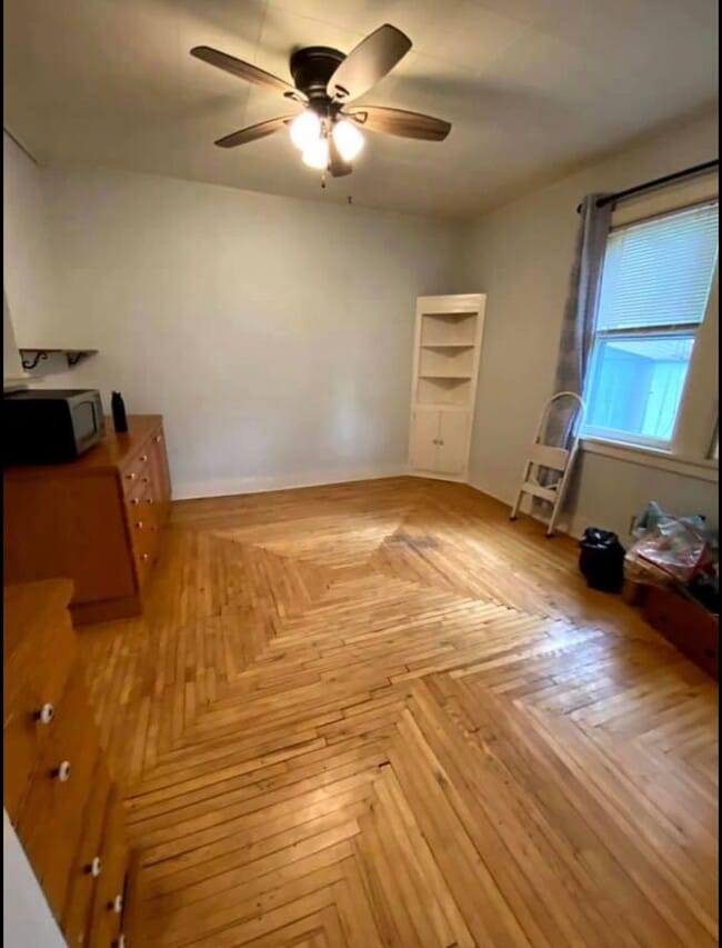 property at 1527 Ferry St