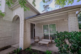 21812 Grand Lancelot Dr in Kingwood, TX - Building Photo - Building Photo