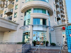 234-234 Rideau St in Ottawa, ON - Building Photo - Building Photo