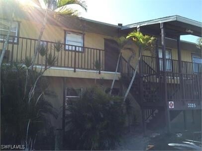 property at 3325 SE 15th Pl