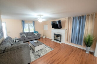 3115 Wild Cherry Ridge W in Mishawaka, IN - Building Photo - Building Photo