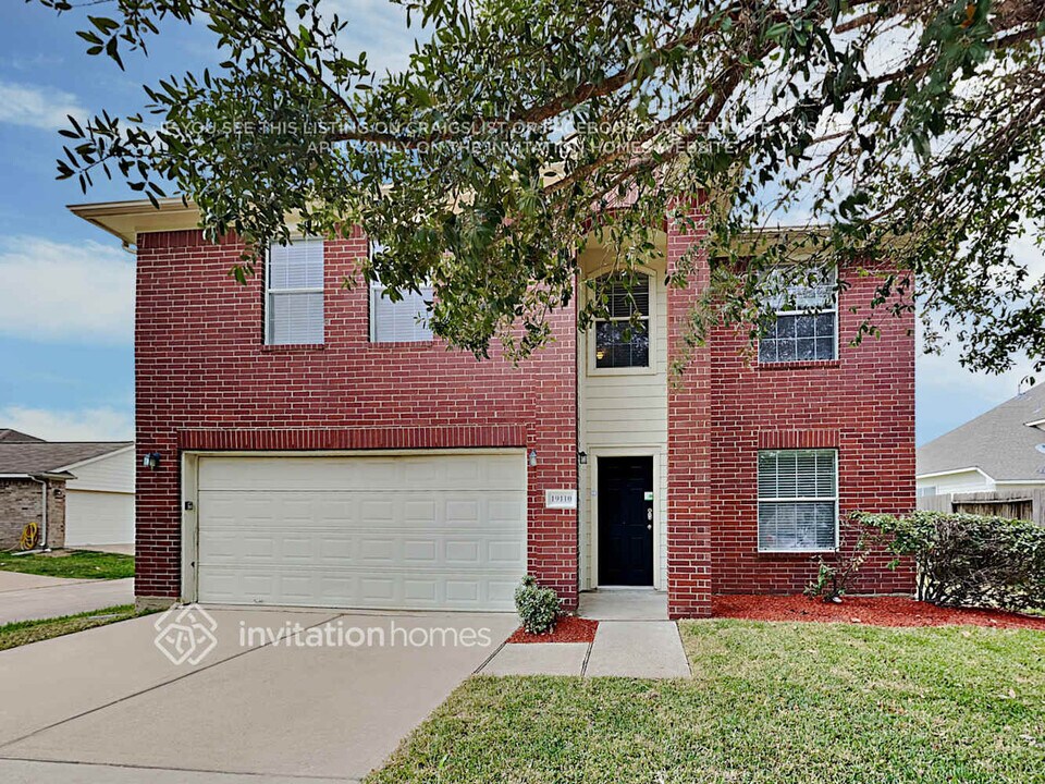 19110 Deep S Ct in Katy, TX - Building Photo