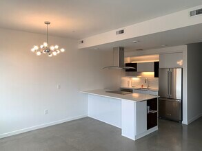 401 Linden St, Unit 3-233 in Fort Collins, CO - Building Photo - Building Photo