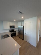 824 Lynx St in Davenport, FL - Building Photo - Building Photo