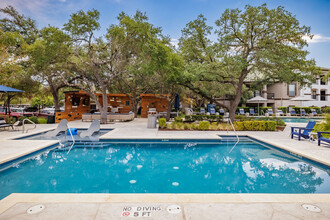 The Trails at Canyon Creek in Austin, TX - Foto de edificio - Building Photo