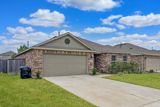 property at 15127 Willow Tree Ln