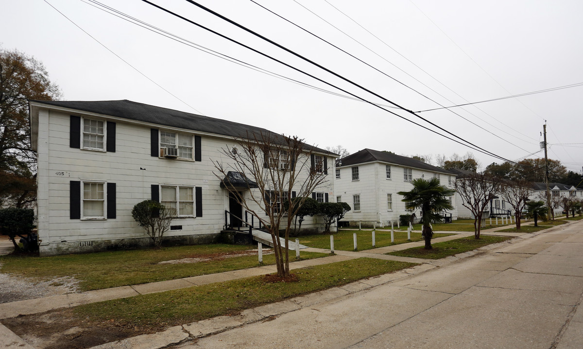 Palmier Apartments in Mobile, AL - Foto de edificio