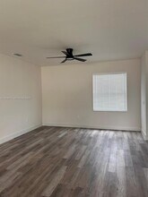 710 Bedford Point Ave in Lehigh Acres, FL - Building Photo - Building Photo