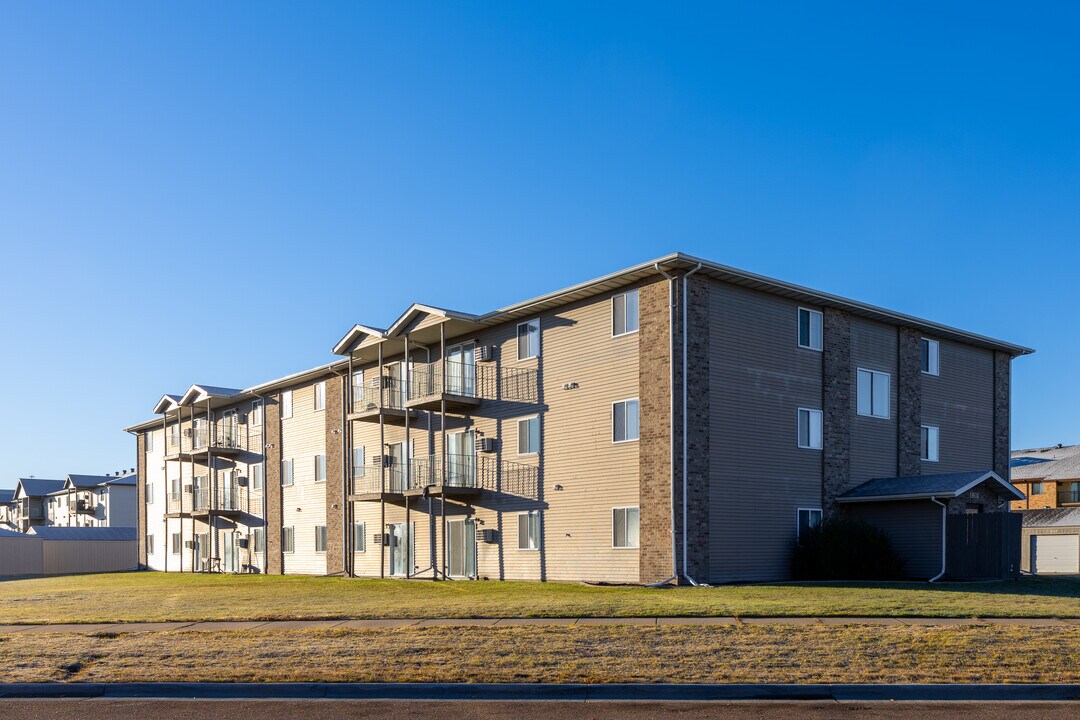 Brickview Apartments in Fargo, ND - Foto de edificio