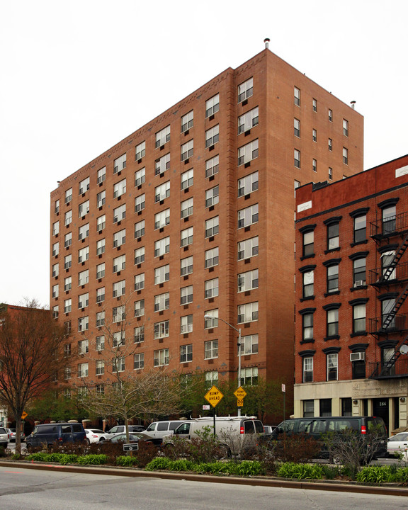 CD 280<sup>®</sup> in New York, NY - Foto de edificio