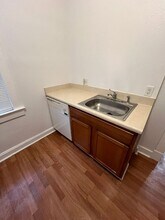 2805 E 8th St in Kansas City, MO - Building Photo - Building Photo