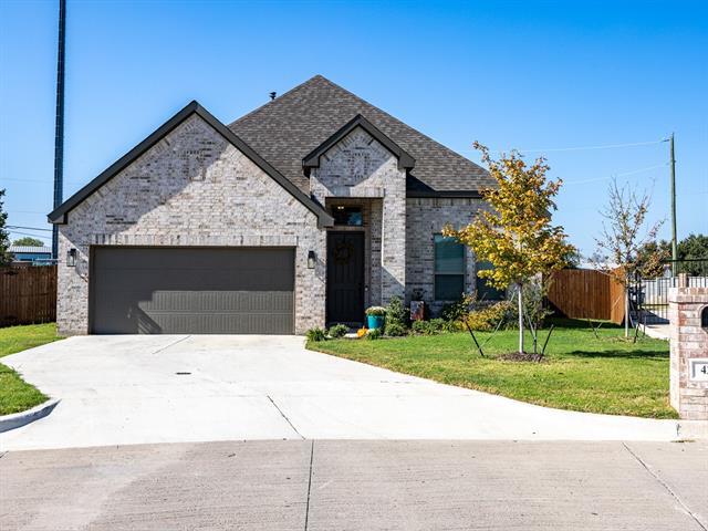 property at 425 Monarch Wy