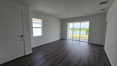 31471 Paper Birch St in Wesley Chapel, FL - Building Photo - Building Photo