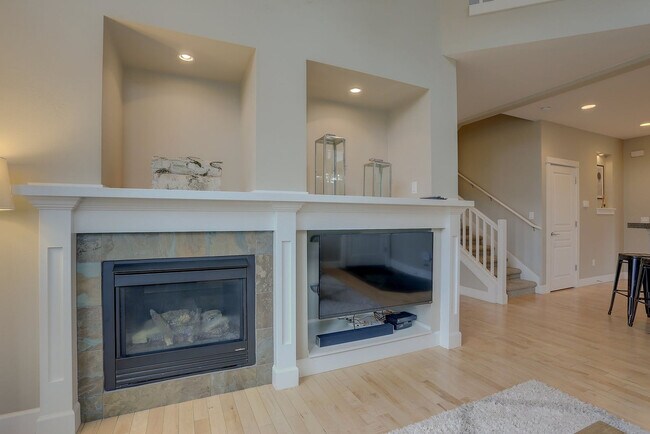 970 SW Vantage Point Way in Bend, OR - Building Photo - Building Photo