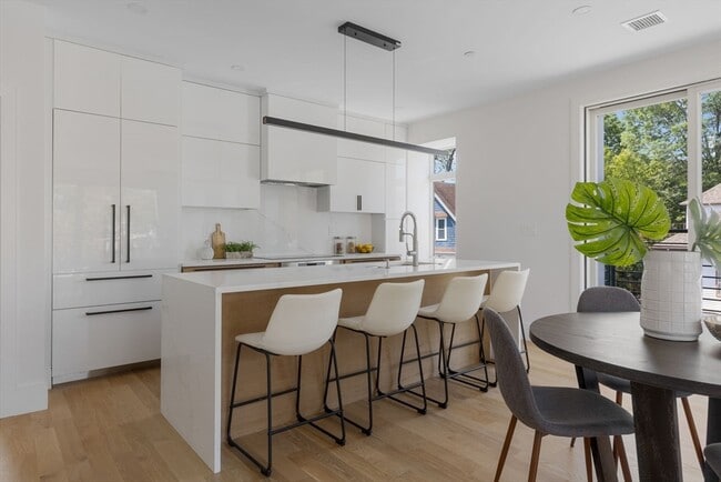 property at 24 Auburn St