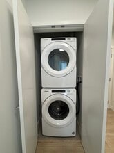 603 Regan Av in Coquitlam, BC - Building Photo - Building Photo