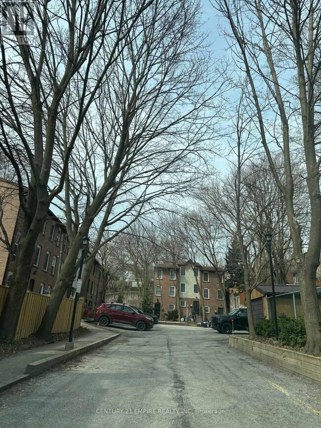 66-66 Boultbee Ave