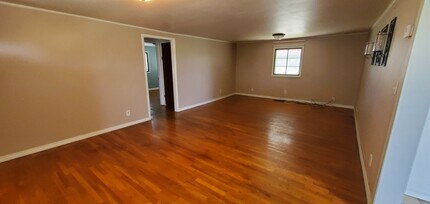 13015 E 136th St N in Collinsville, OK - Building Photo - Building Photo