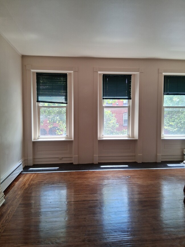 property at 1029 Penn St