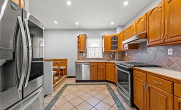 244-39 89th Ave in Queens, NY - Foto de edificio - Building Photo