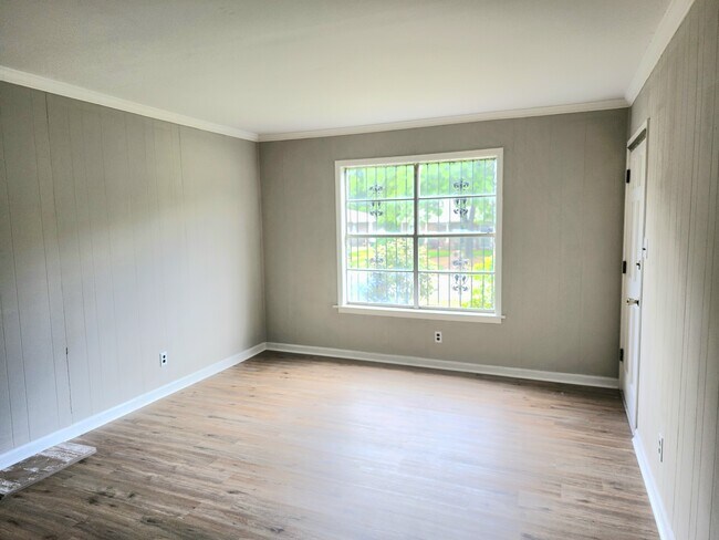 4109 Gateway Dr in Montgomery, AL - Building Photo - Building Photo