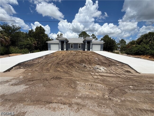 property at 4900 Golfview Blvd